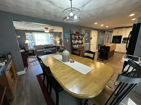 122 Royal Heights Wells ME 04090