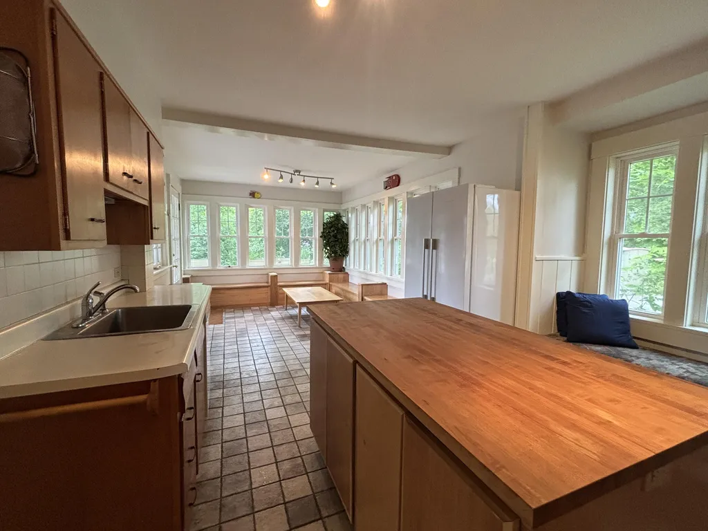 8 Sterling Street Ellsworth ME 04605
