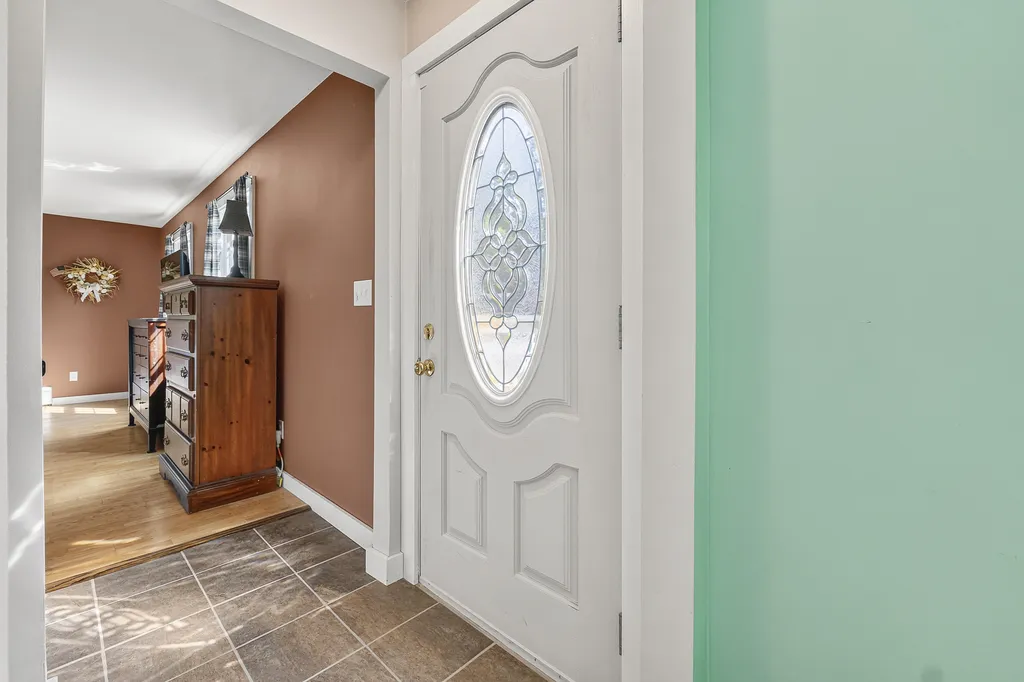 19 Oak Ridge Drive Wiscasset ME 04578