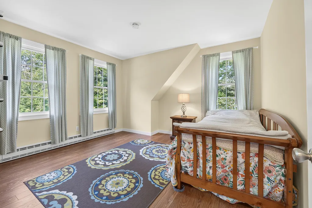 19 Oak Ridge Drive Wiscasset ME 04578