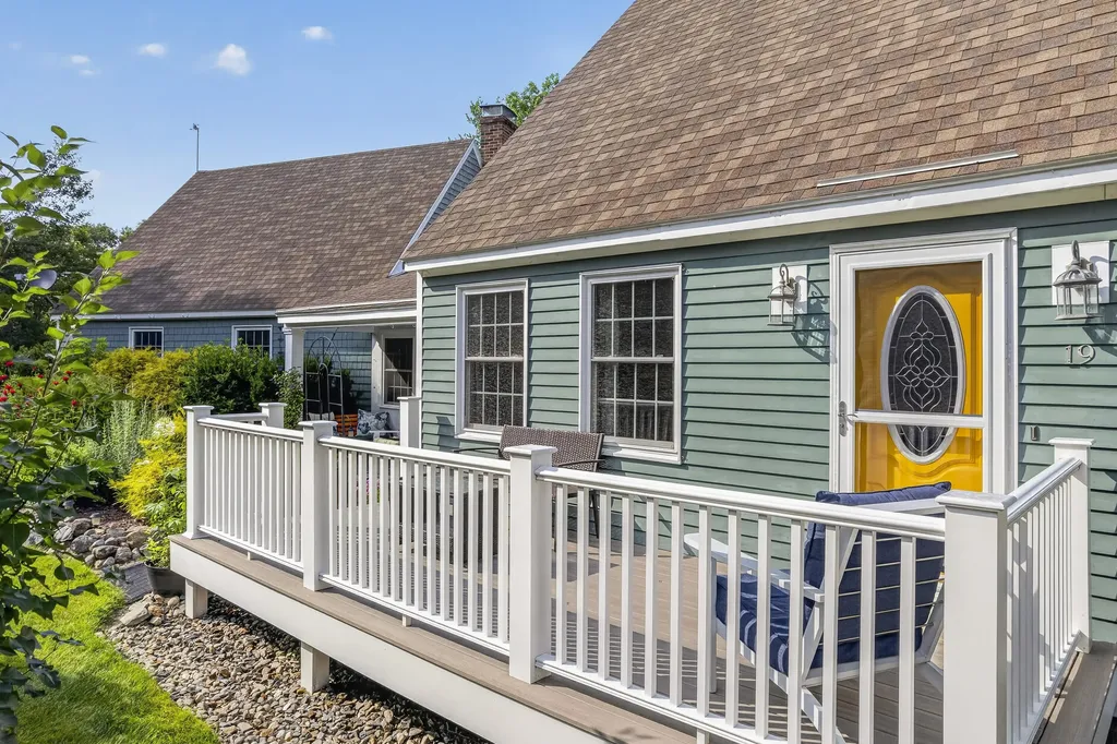 19 Oak Ridge Drive Wiscasset ME 04578