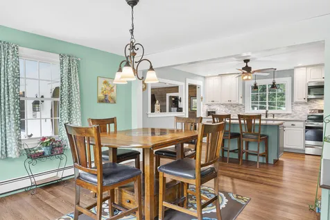 19 Oak Ridge Drive Wiscasset ME 04578