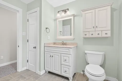 19 Oak Ridge Drive Wiscasset ME 04578