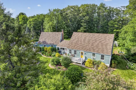 19 Oak Ridge Drive Wiscasset ME 04578