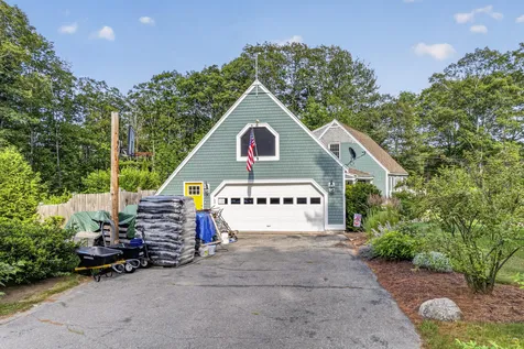 19 Oak Ridge Drive Wiscasset ME 04578