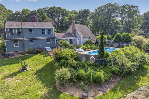 19 Oak Ridge Drive Wiscasset ME 04578