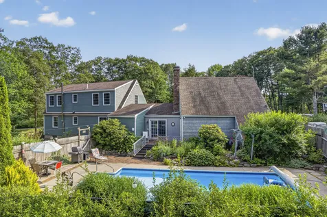 19 Oak Ridge Drive Wiscasset ME 04578