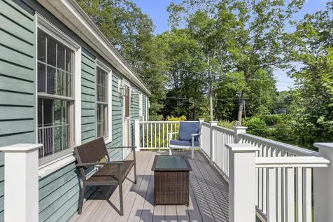19 Oak Ridge Drive Wiscasset ME 04578