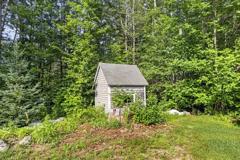 19 Oak Ridge Drive Wiscasset ME 04578