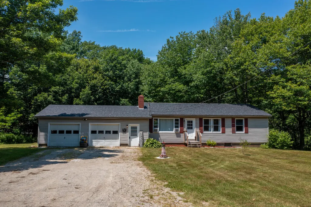 1776 Castine Road Penobscot ME 04476