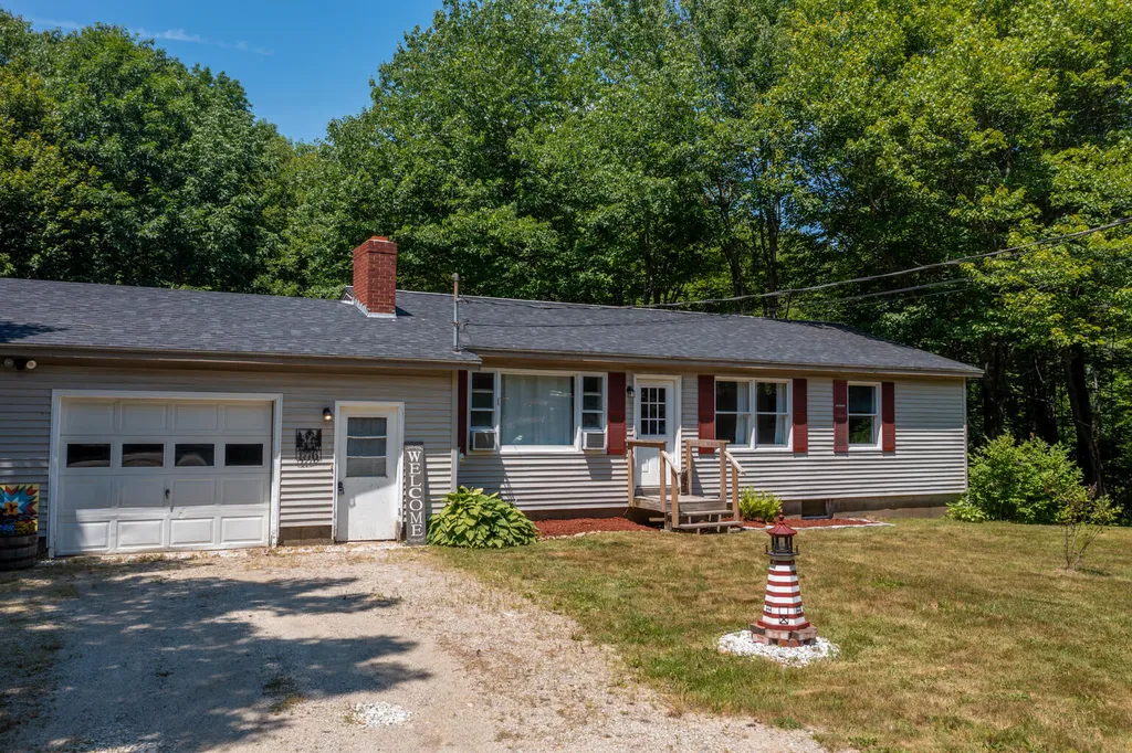 1776 Castine Road Penobscot ME 04476