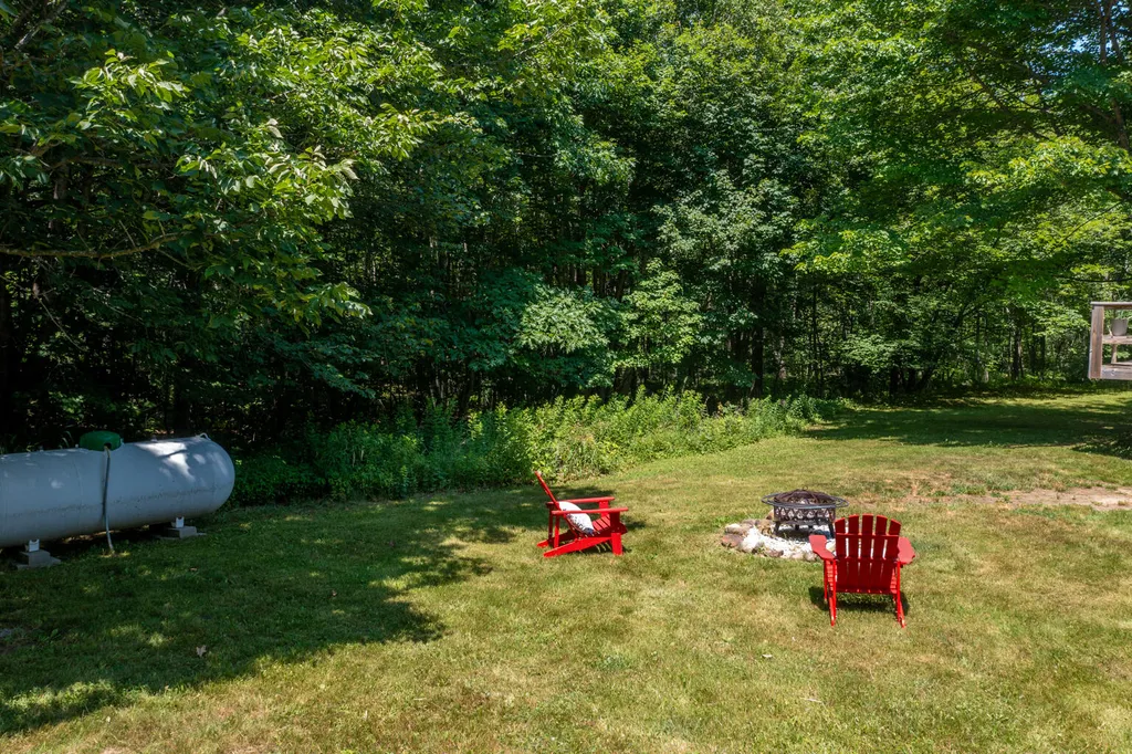 1776 Castine Road Penobscot ME 04476
