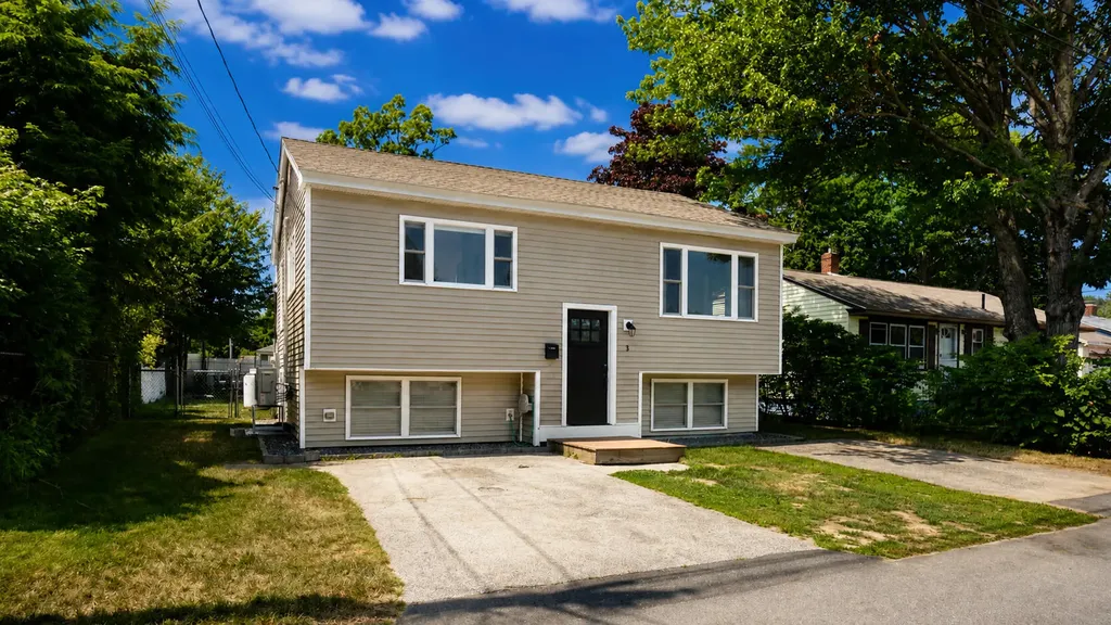 3 Southgate Avenue Biddeford ME 04005