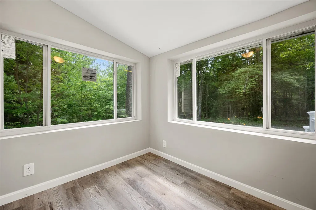 46 Larkspur Road Dedham ME 04429