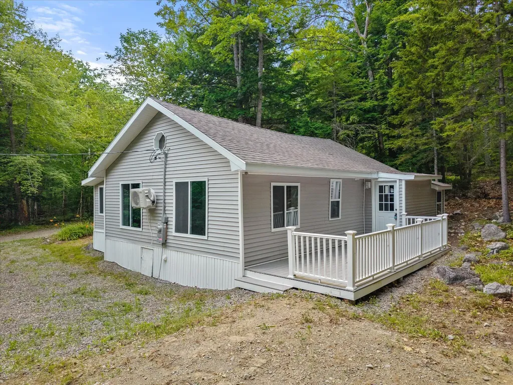 46 Larkspur Road Dedham ME 04429