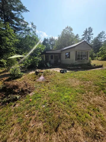 8 Apache Lane Lebanon ME 04027