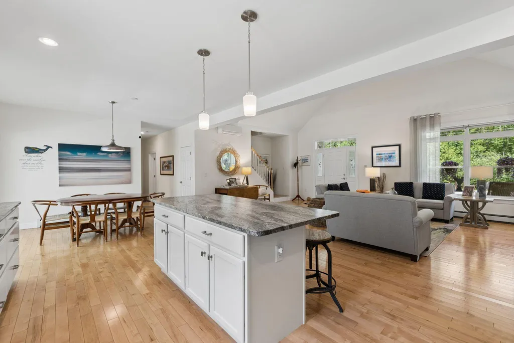 113 Sea Road Kennebunk ME 04043