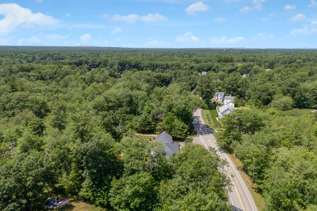 113 Sea Road Kennebunk ME 04043
