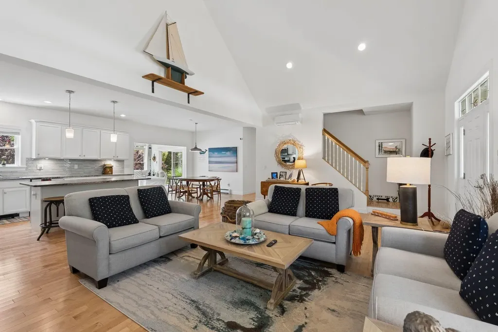 113 Sea Road Kennebunk ME 04043
