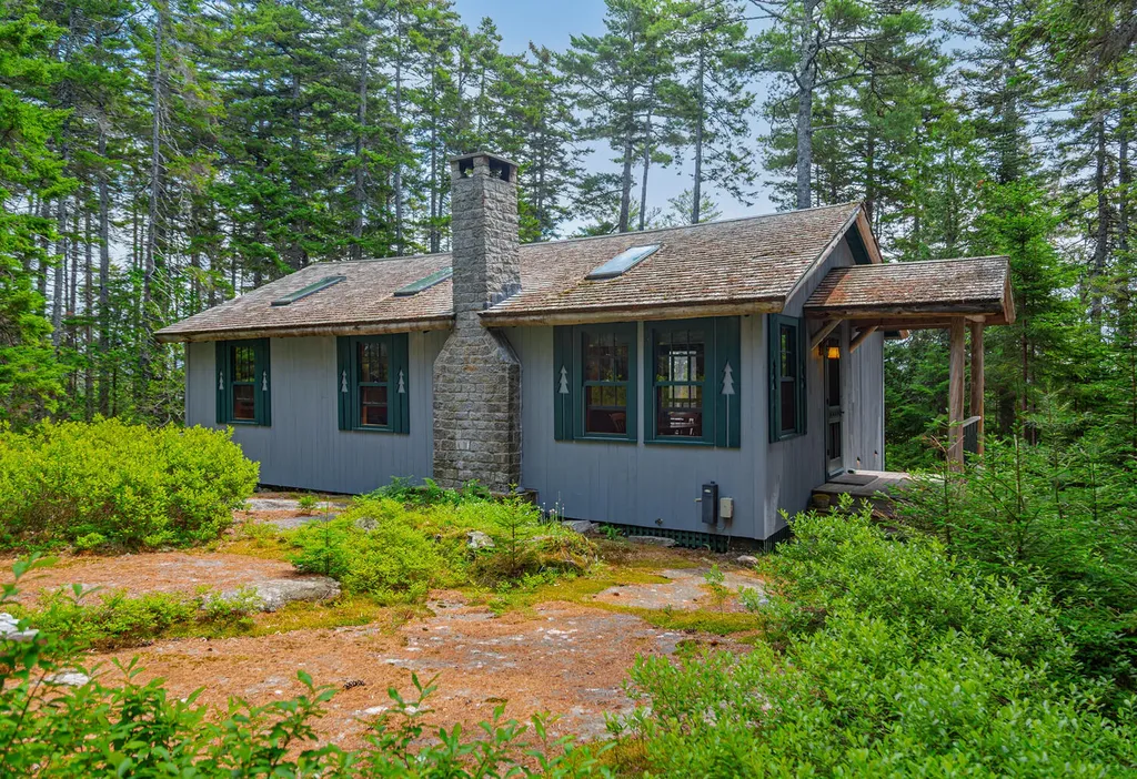 41 Fernald Point Road Southwest Harbor ME 04679
