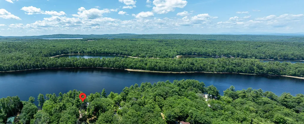 136 Hogan Pond Lane Oxford ME 04270