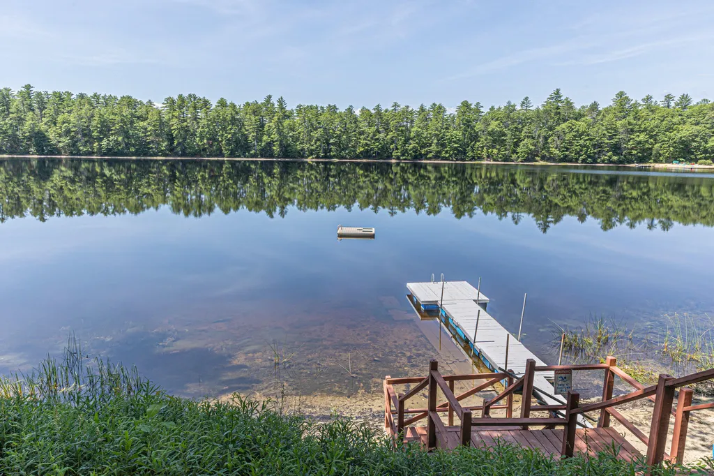 136 Hogan Pond Lane Oxford ME 04270