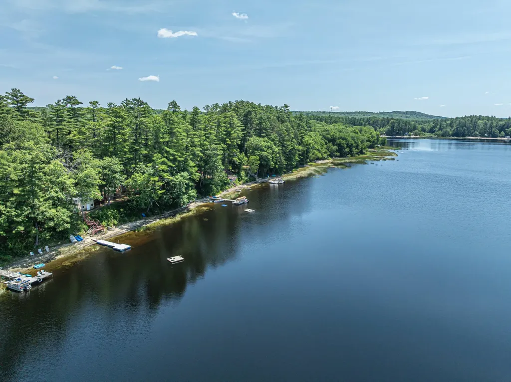 136 Hogan Pond Lane Oxford ME 04270