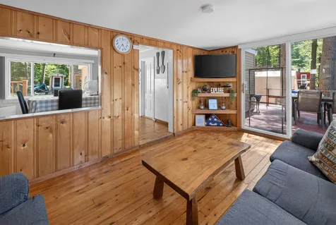 136 Hogan Pond Lane Oxford ME 04270