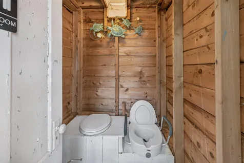 136 Hogan Pond Lane Oxford ME 04270