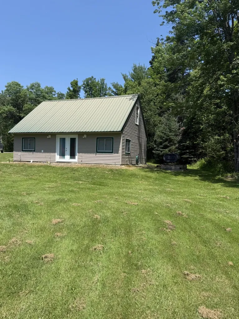 161 Bond Road Corinna ME 04928