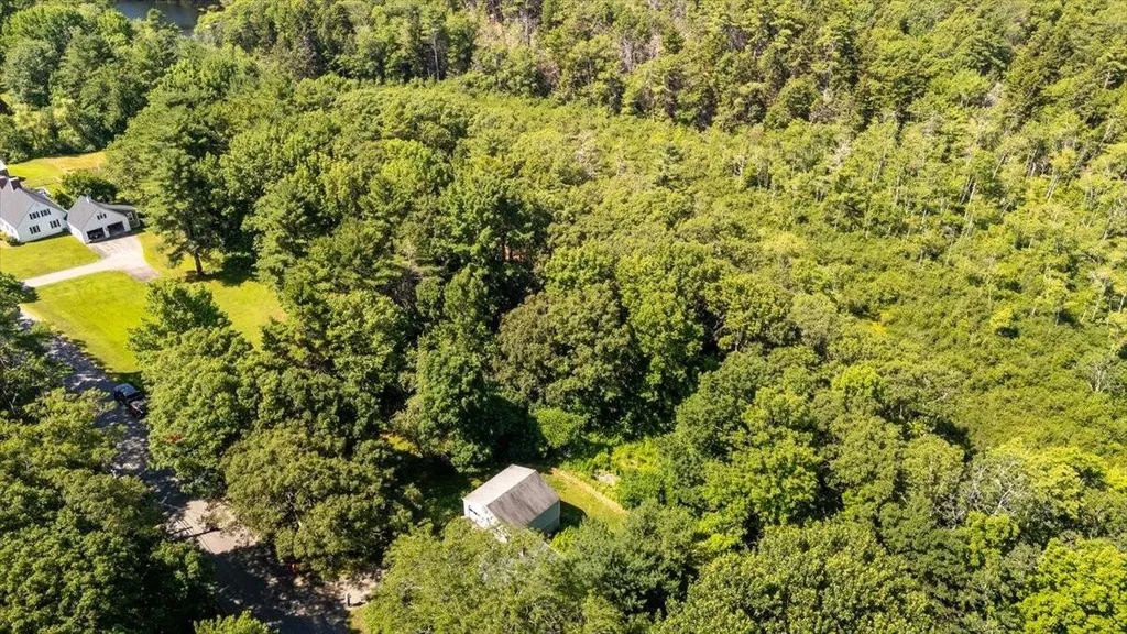 332 Back River Road Boothbay ME 04537
