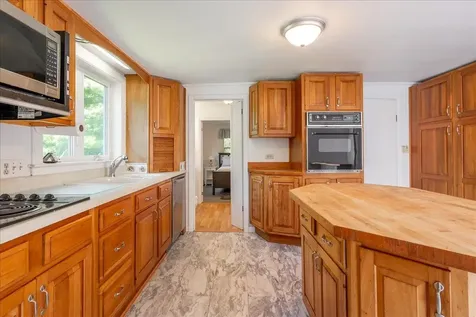 332 Back River Road Boothbay ME 04537