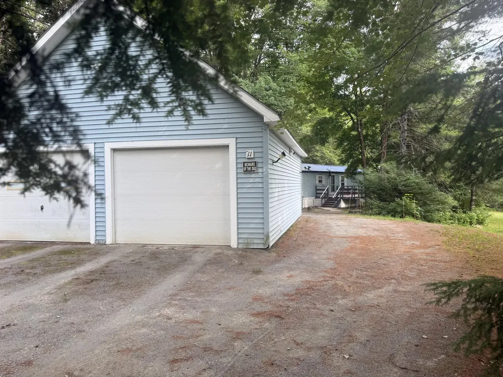 11 Aloha Drive Greenbush ME 04418