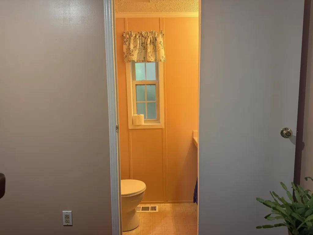 11 Aloha Drive Greenbush ME 04418