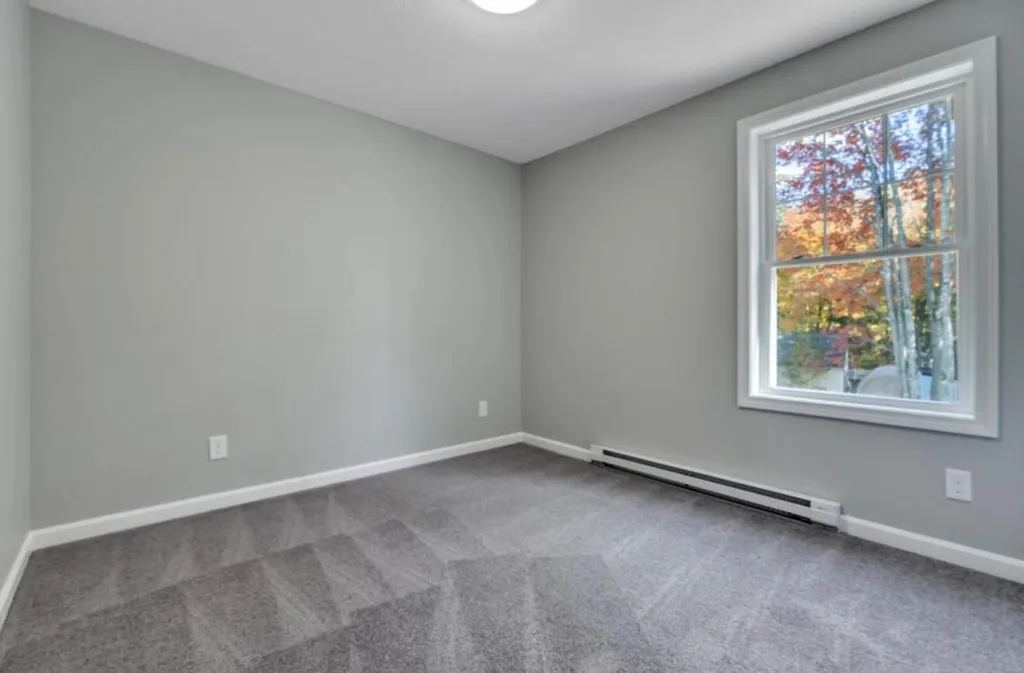 9 Oakland Street Saco ME 04072