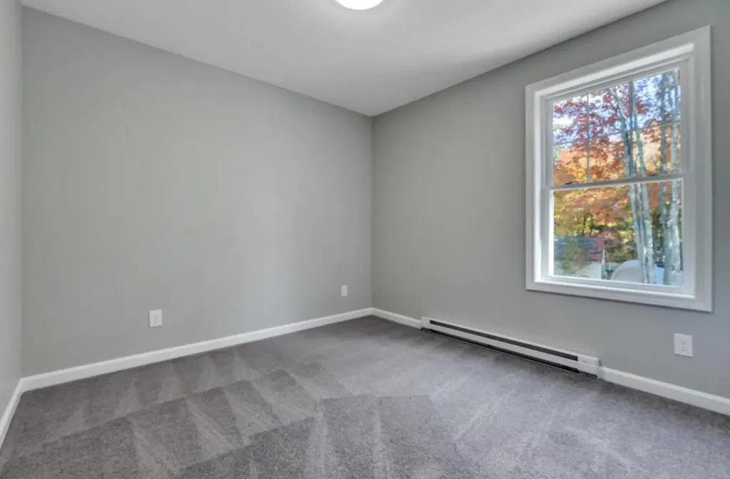 9 Oakland Street Saco ME 04072