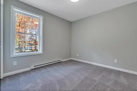 9 Oakland Street Saco ME 04072