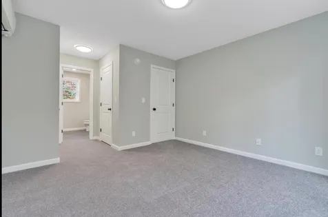 9 Oakland Street Saco ME 04072