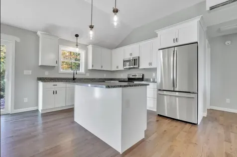 9 Oakland Street Saco ME 04072