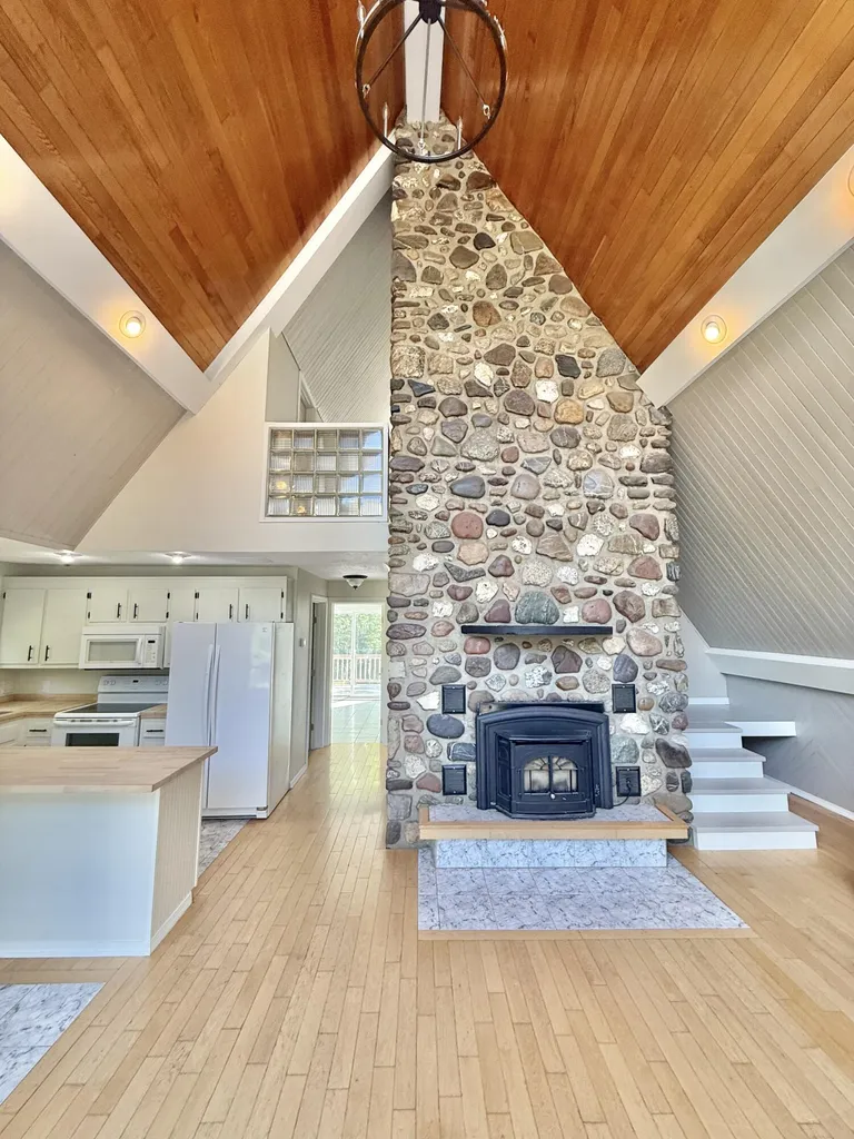 415 11th Avenue Madawaska ME 04756