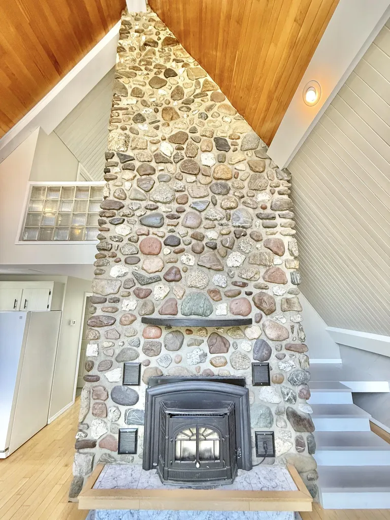 415 11th Avenue Madawaska ME 04756