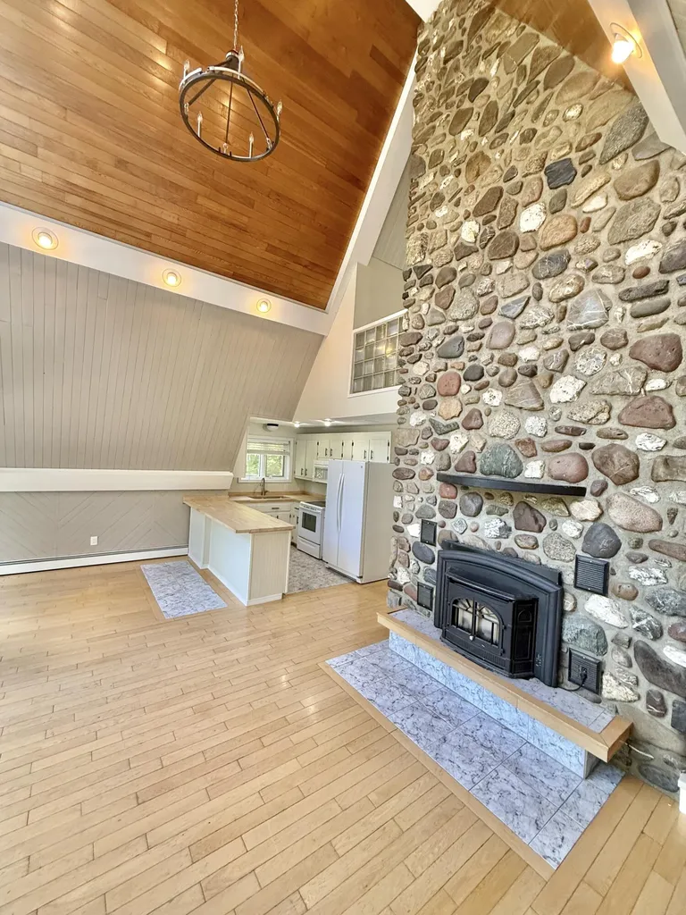 415 11th Avenue Madawaska ME 04756