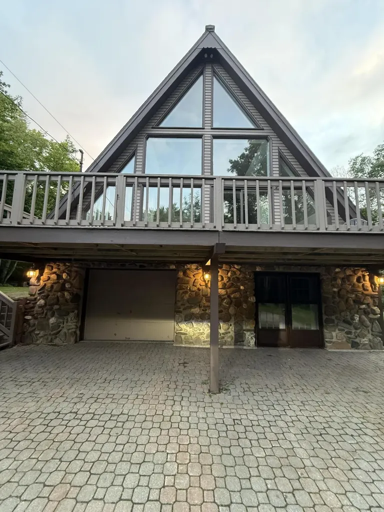 415 11th Avenue Madawaska ME 04756
