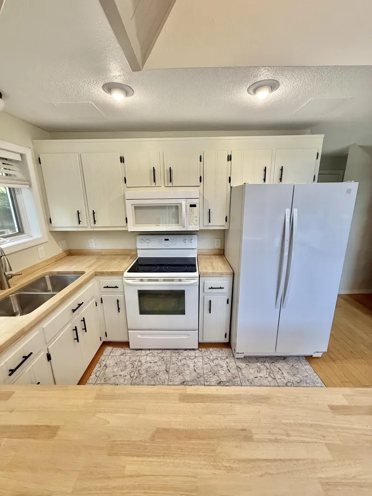 415 11th Avenue Madawaska ME 04756