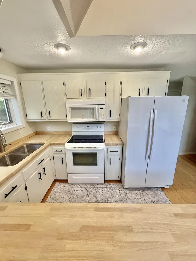 415 11th Avenue Madawaska ME 04756