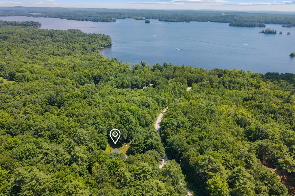 43 Hoyt Drive Monmouth ME 04259