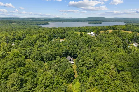 43 Hoyt Drive Monmouth ME 04259