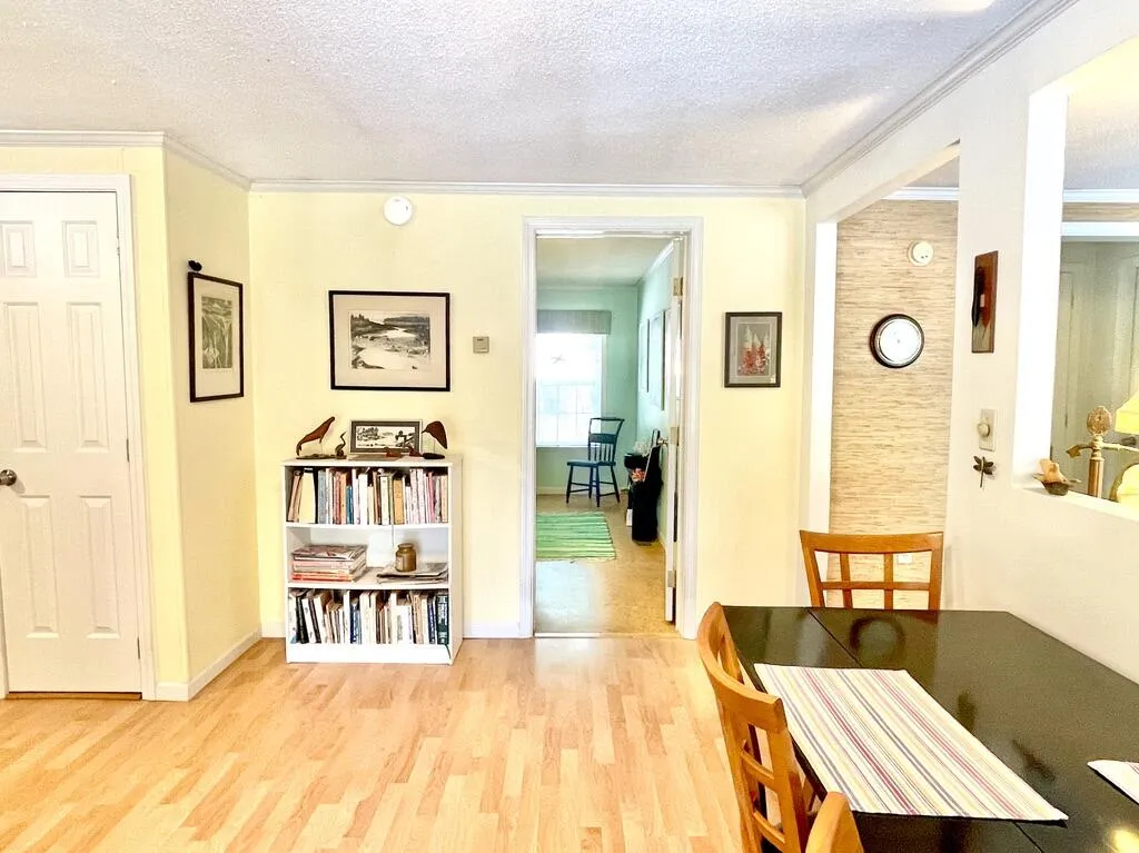 27 Meadow Lark Lane Lincolnville ME 04849