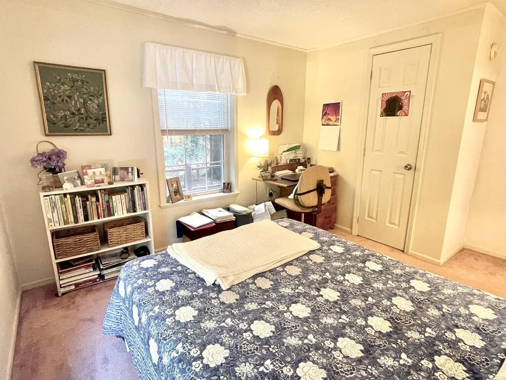 27 Meadow Lark Lane Lincolnville ME 04849