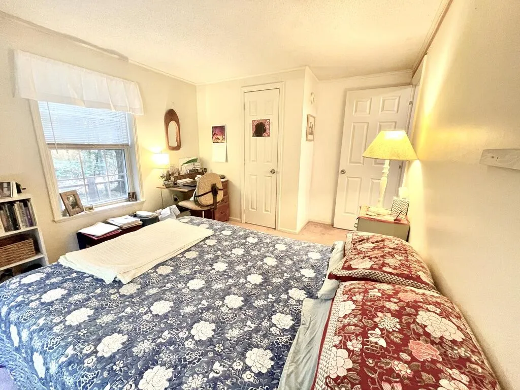 27 Meadow Lark Lane Lincolnville ME 04849